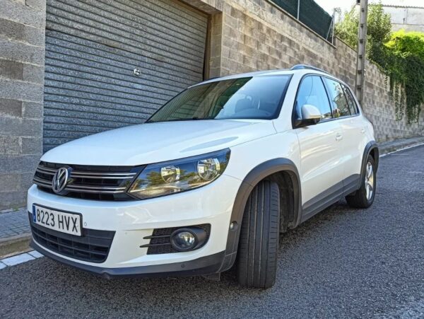 2014 Volkswagen Tiguan 2.0TDI BMT Cross 4x2 110 - Imagen 4