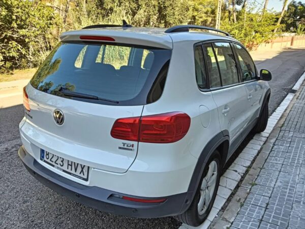2014 Volkswagen Tiguan 2.0TDI BMT Cross 4x2 110 - Imagen 7