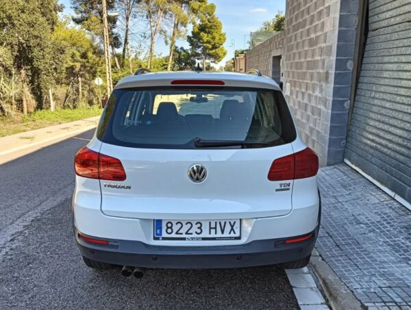 2014 Volkswagen Tiguan 2.0TDI BMT Cross 4x2 110 - Imagen 8