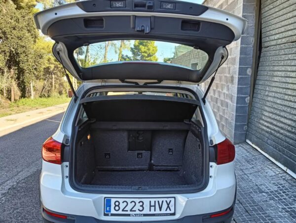 2014 Volkswagen Tiguan 2.0TDI BMT Cross 4x2 110 - Imagen 9