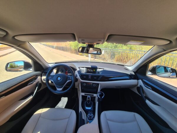 2013 BMW X1 xDrive 18dA - Imagen 3