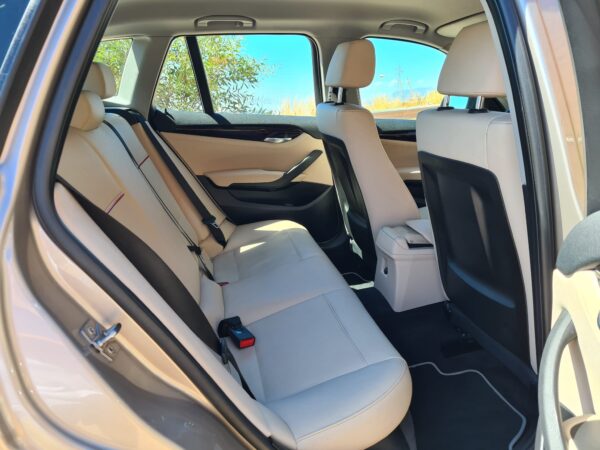 2013 BMW X1 xDrive 18dA - Imagen 6