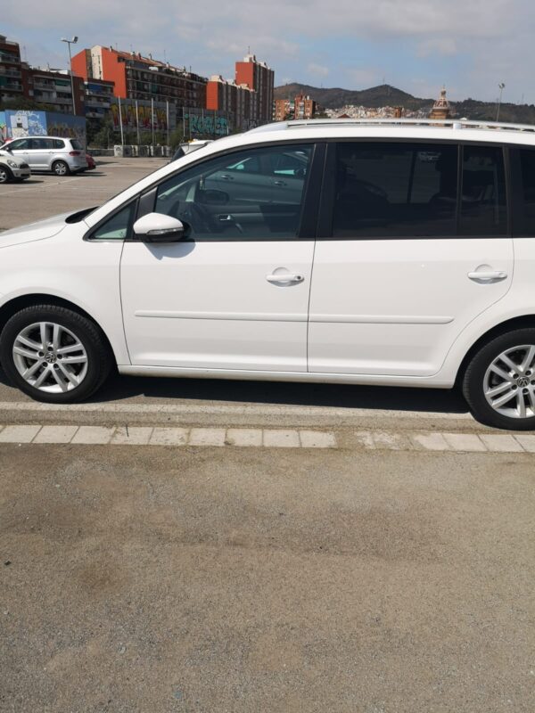 2013 Volkswagen Touran 2.0TDI Advance BMT - Imagen 2