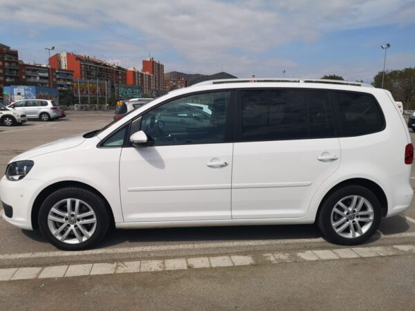 2013 Volkswagen Touran 2.0TDI Advance BMT - Imagen 5