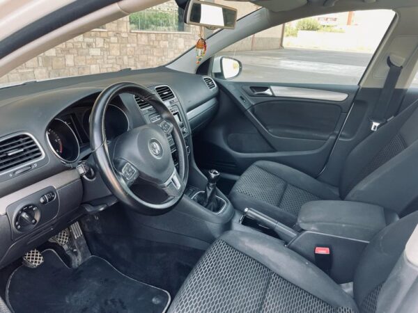 2012 Volkswagen Golf Variant 1.6 TDI - Imagen 9