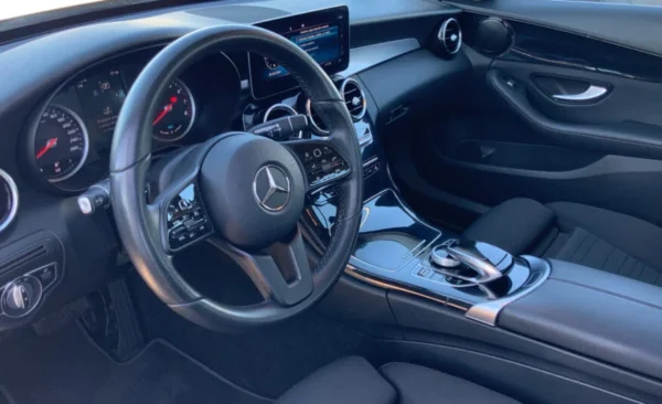 2019 Mercedes-Benz C200 - Imagen 11