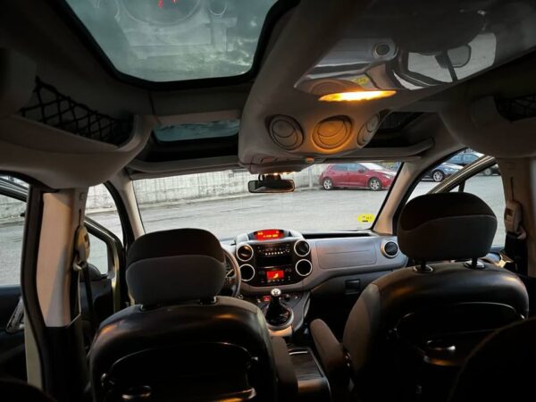 2010 Citroen Berlingo XTR 1.6 HDi - Imagen 11