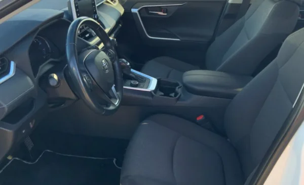 2021 Toyota Rav4 - Imagen 12
