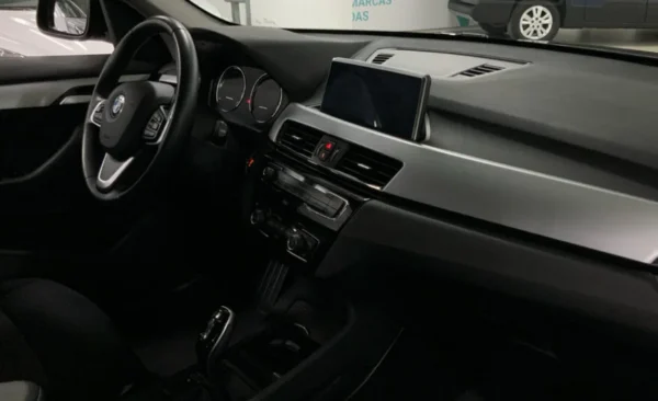 2022 BMW X1 - Imagen 13