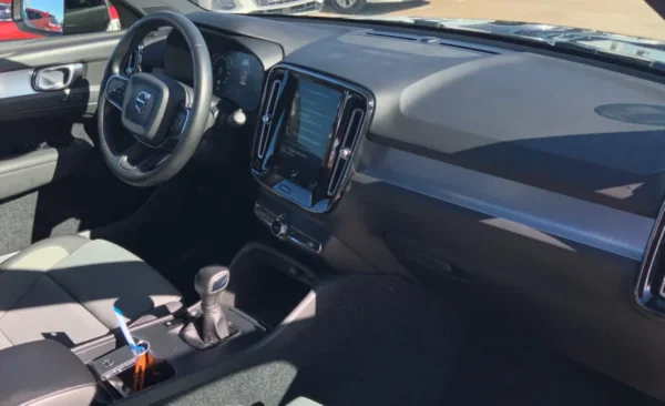 2020 Volvo XC40 - Imagen 13
