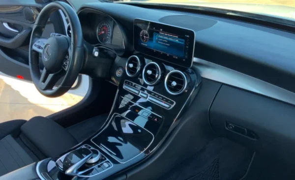 2019 Mercedes-Benz C200 - Imagen 14
