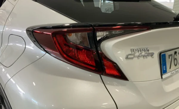 2021 Toyota C-HR - Imagen 17