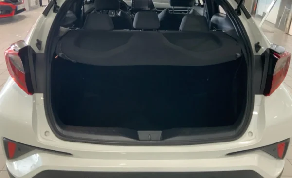 2021 Toyota C-HR - Imagen 18