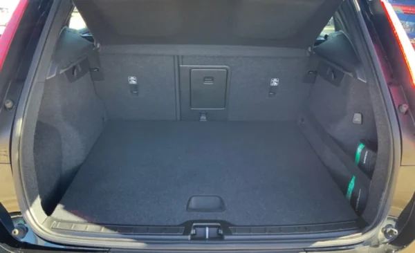 2020 Volvo XC40 - Imagen 19