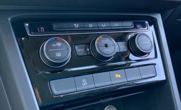 2019 Volkswagen Touran - Imagen 20
