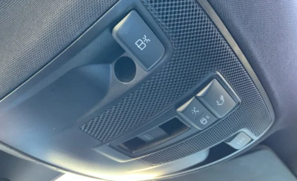 2014 Mercedes-Benz GLA 220 - Imagen 22