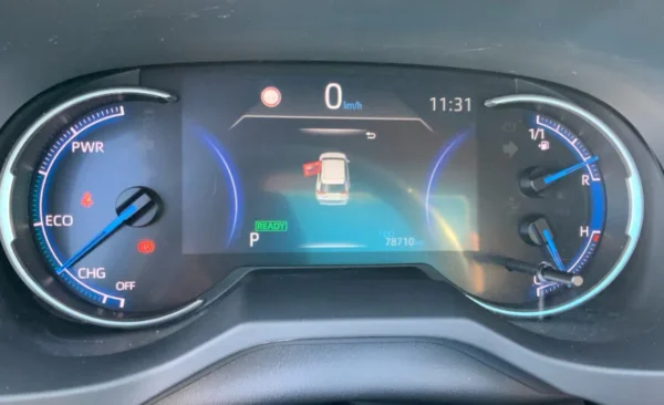 2021 Toyota Rav4 - Imagen 24