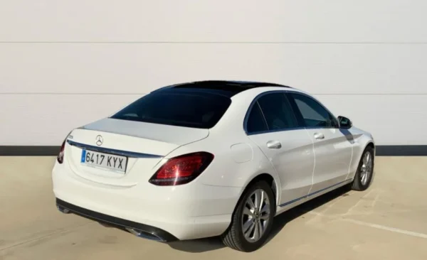 2019 Mercedes-Benz C200 - Imagen 5