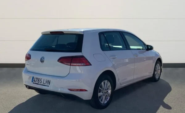 2020 Volkswagen Golf - Imagen 5