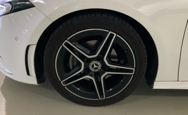 2018 Mercedes-Benz A200 - Imagen 7