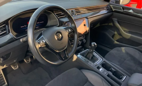 2018 Volkswagen Arteon - Imagen 10